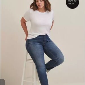 Torrid Dark Blue Boyfriend Jeans 16R